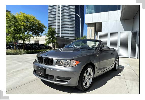 2009 BMW 128i Gallery